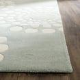 thumbnail image 6 of SAFAVIEH Soho Louise Polka Dots Wool Area Rug, Grey/Ivory, 3'6" x 5'6", 6 of 8