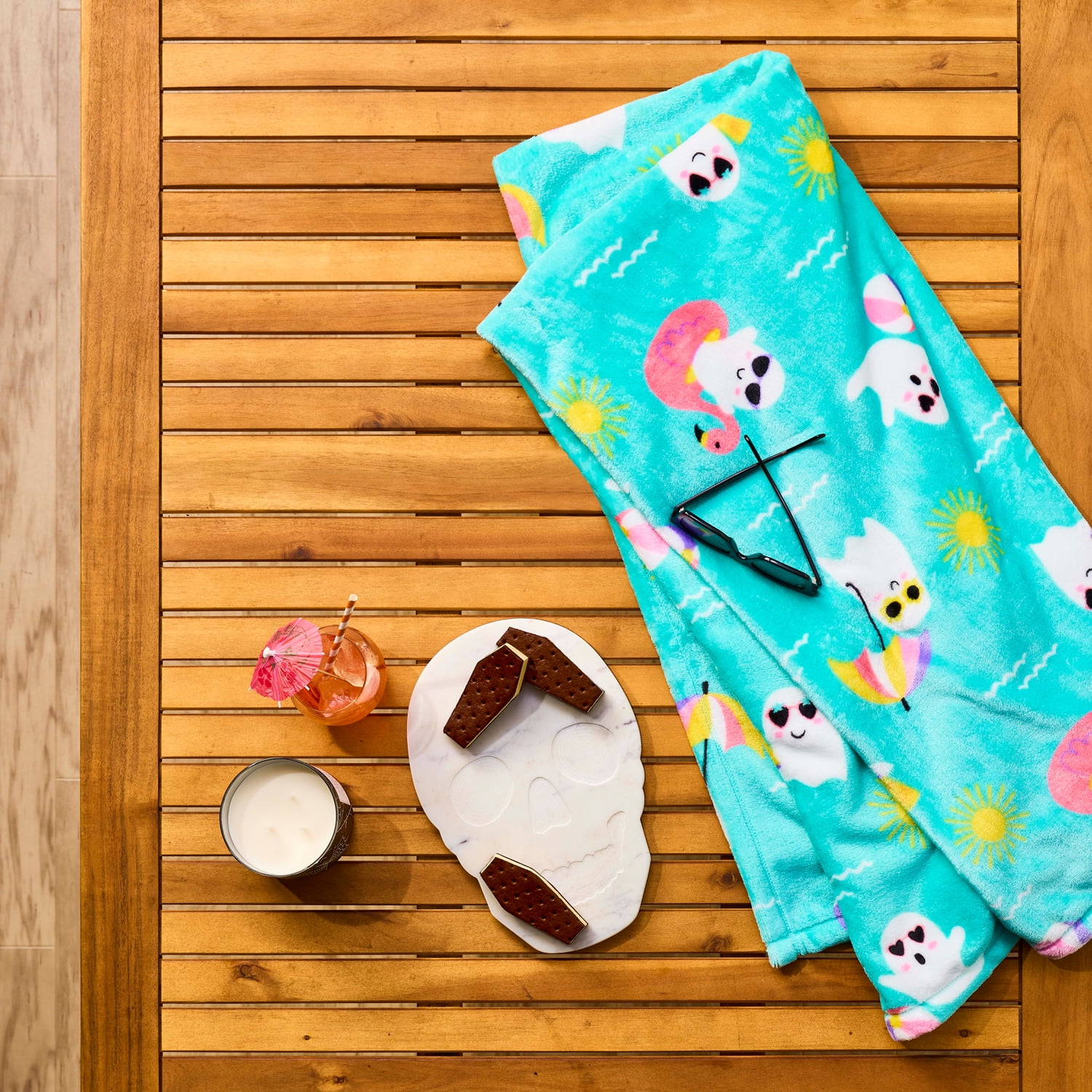 Summerween Velvet Plush Throw - Spooky Treats Design, for All Ages