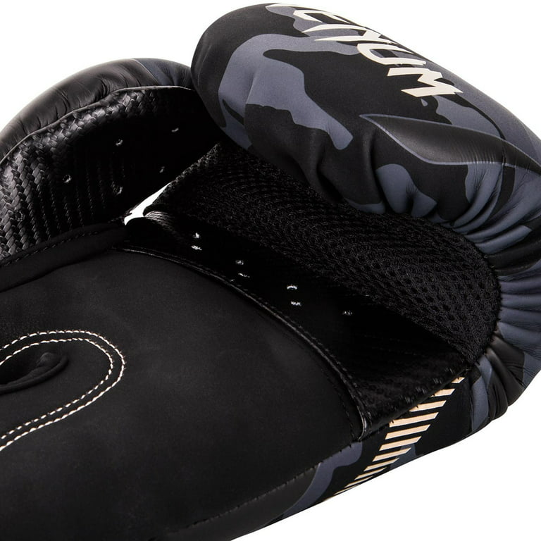 Venum Classic Boxing Gloves - Unisex - Black - 16 oz 