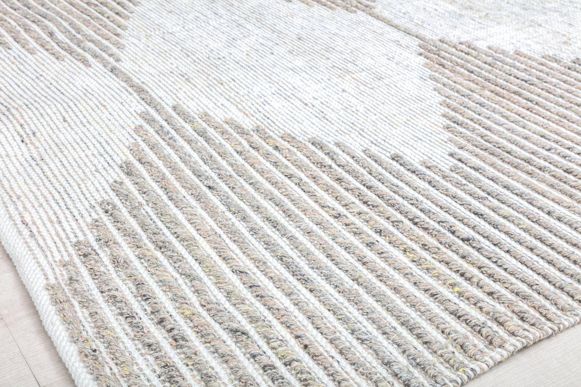 Rugs America Zaltana Gray PE10A Geometric Modern White Area Rug, 5’0”x7’0”