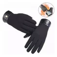 thumbnail image 1 of 3pz Guantes De Tejido Resistente Frío Para Pantallas Táctile, 1 of 4
