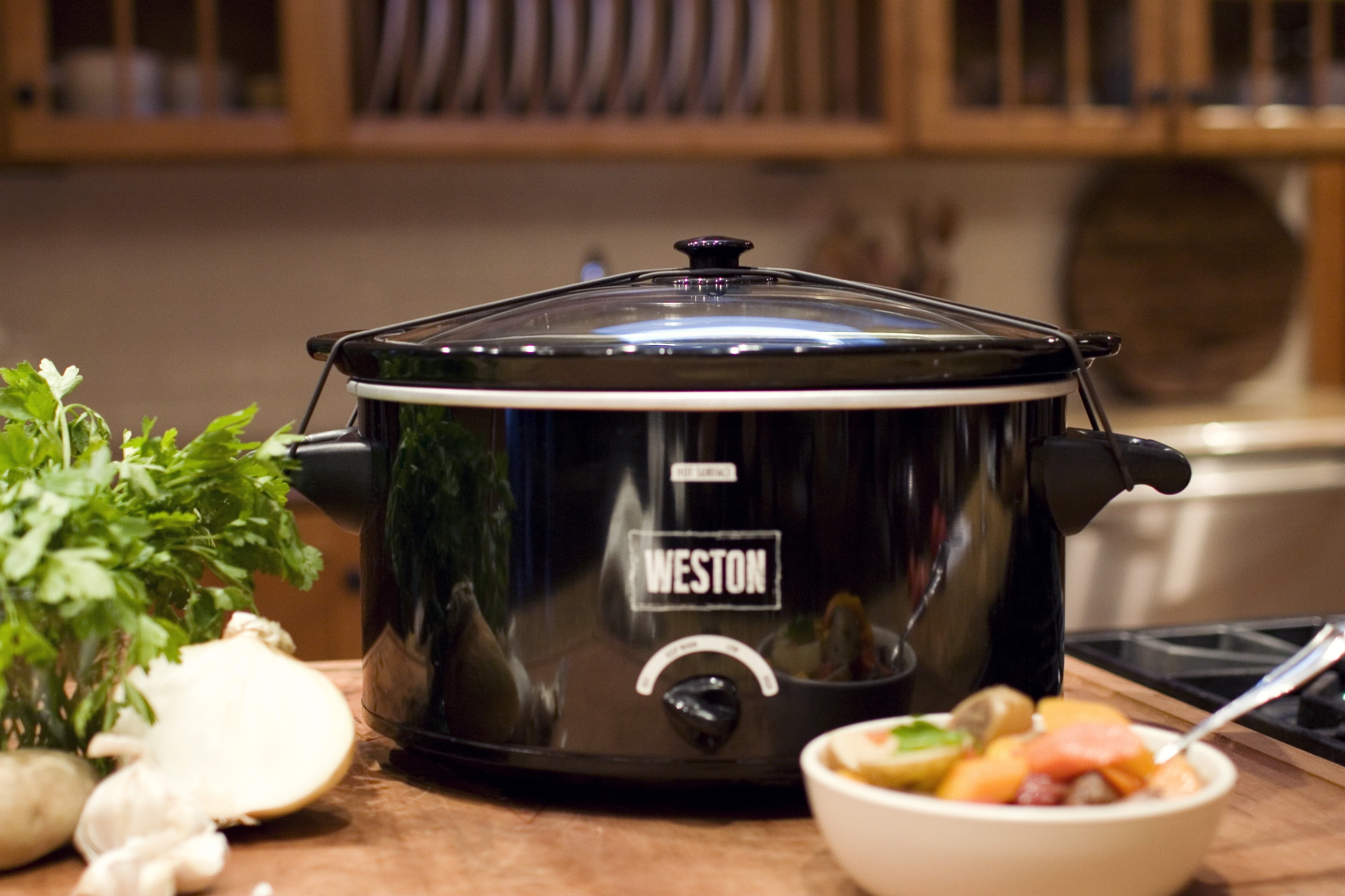 Weston 8 Qt Slow Cooker with Lid Latch Strap Perfect for Family