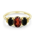 thumbnail image 2 of Gem Stone King 10K Yellow Gold 3-Stone Diamond Engagement Ring 1.69 Ct Oval Red Garnet Black Onyx (Size 8), 2 of 4