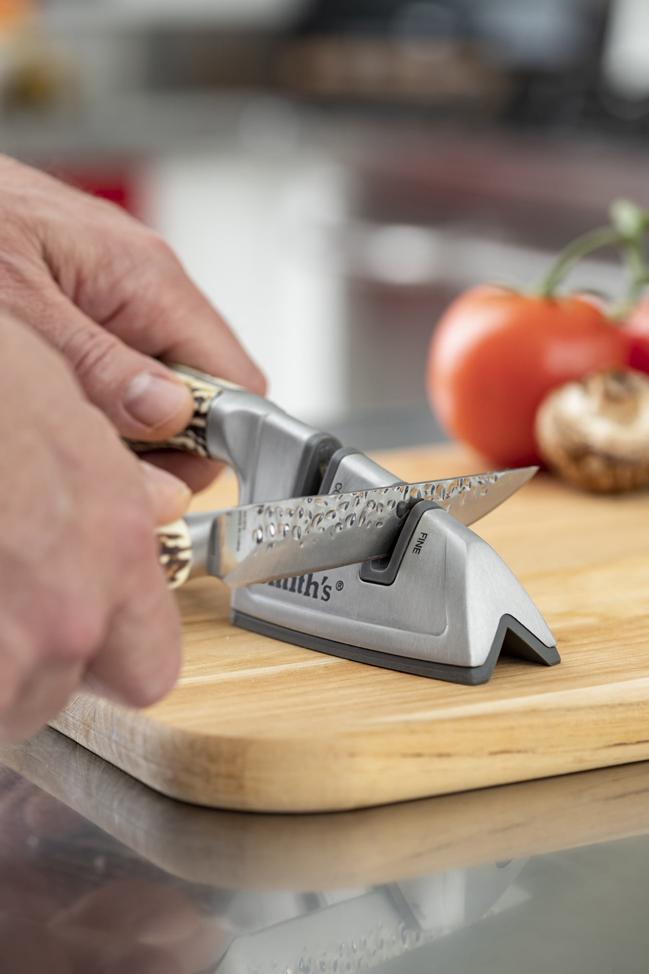 Smith's Cabin & Lodge Pull Through Knife Sharpener - Red Hill Cutlery