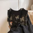 thumbnail image 2 of Bolsos de hombro LinDeJuan con bordado retro y cremallera para mujer moda 2024, 2 of 5
