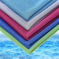 thumbnail image 2 of Serviette en Microfibre Antibactérienne Ultralégère Compacte Séchage Rapide pour Camping Randonnée (Verte), 2 of 8