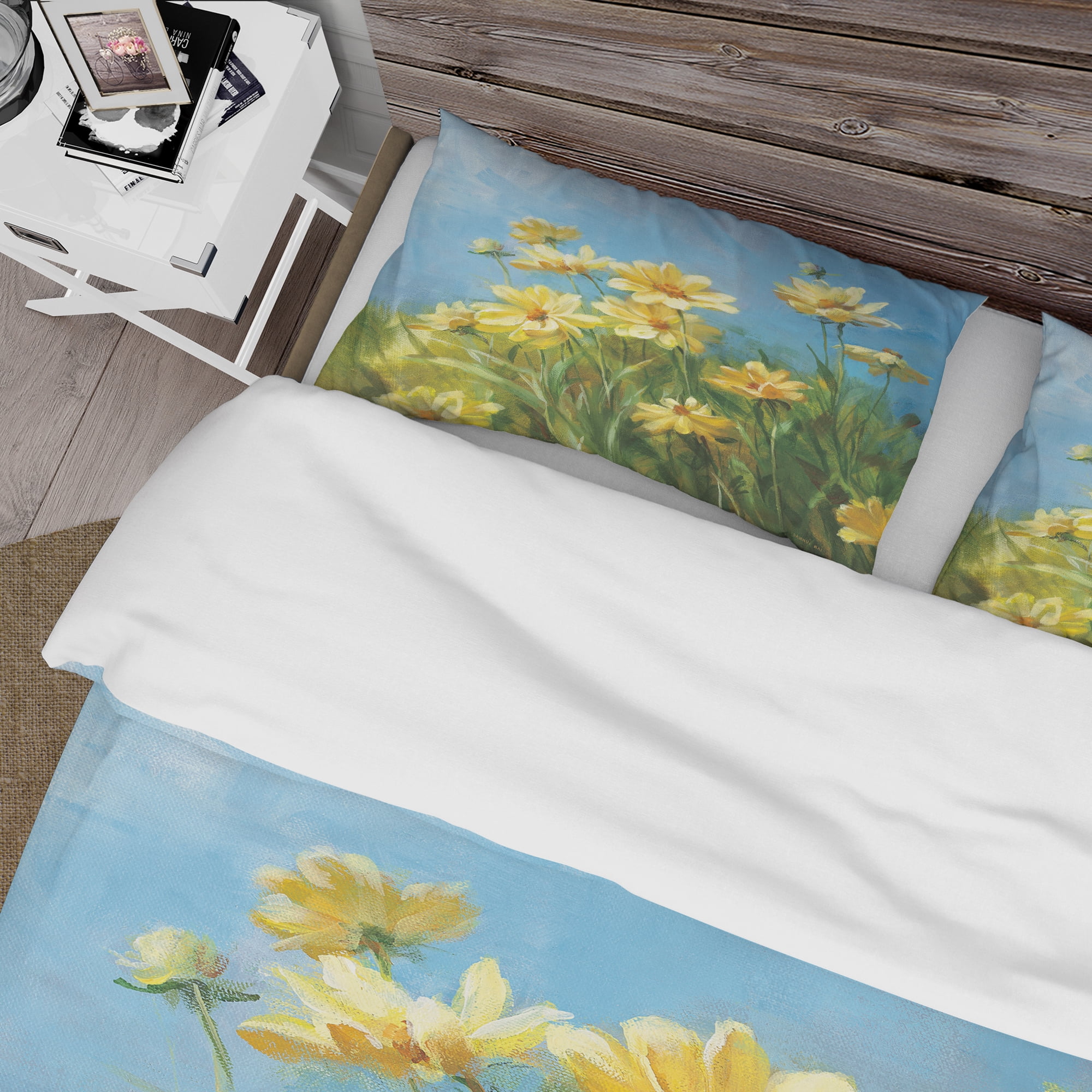Designart 'Summer Field I' Traditional Duvet Cover Set