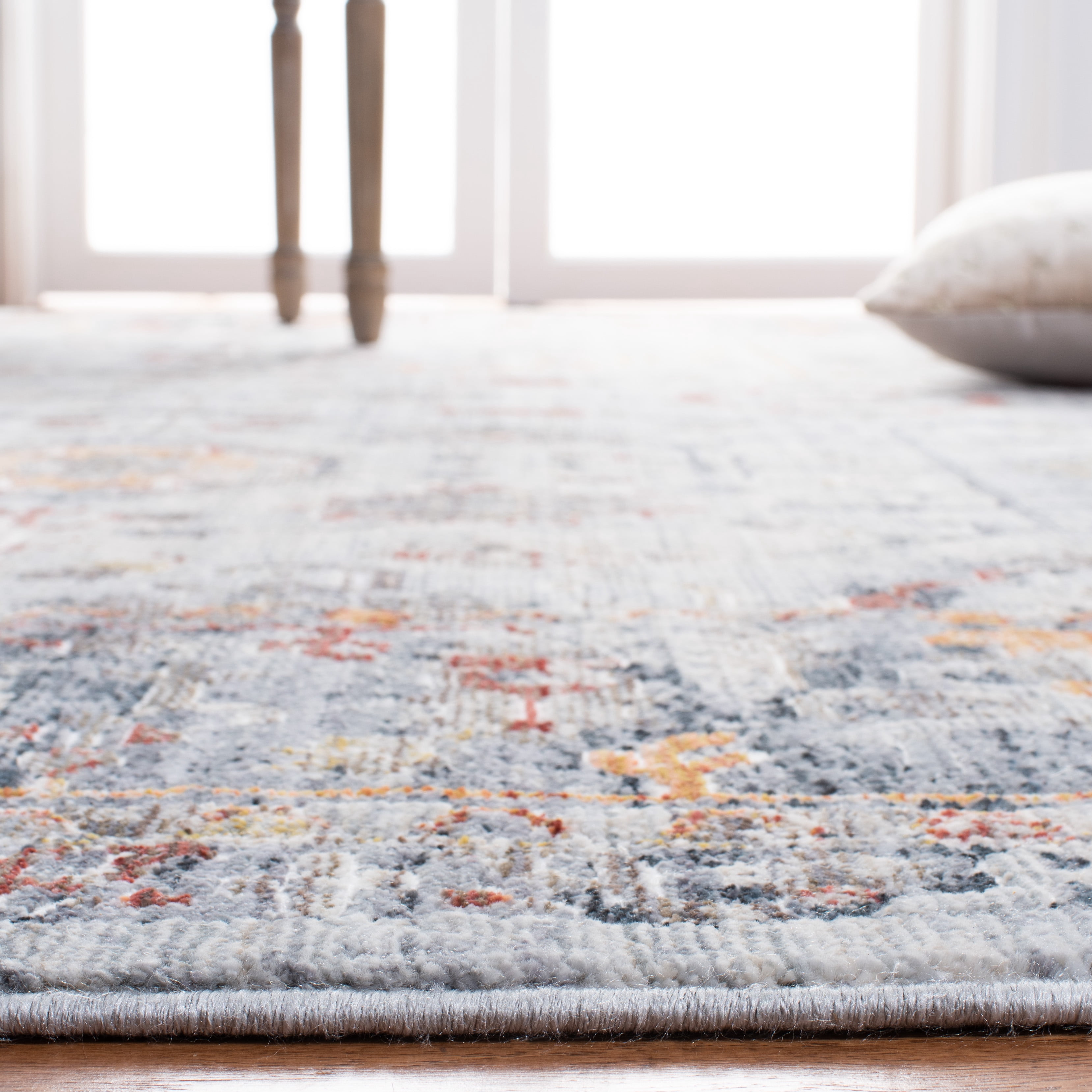 Safavieh History Douglas Oriental Area Rug, Light Gray/Navy, 4' x 6'