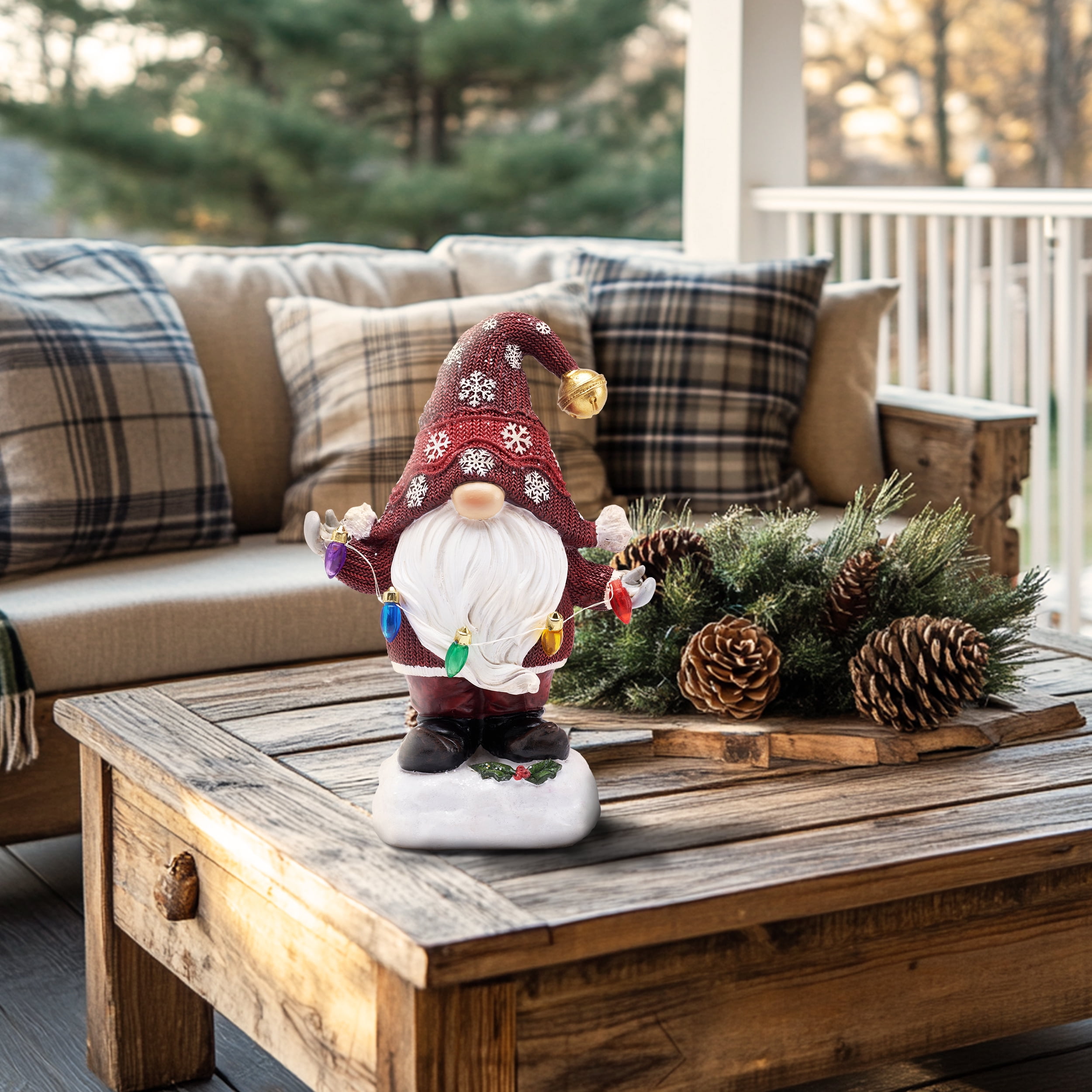 Teresa's Collections 8.86'' Gnome Garden Statue, Solar Gnome Garden Statue Christmas Decor with Snowflake Hat Solar Lights for Yard Patio Garden Decor