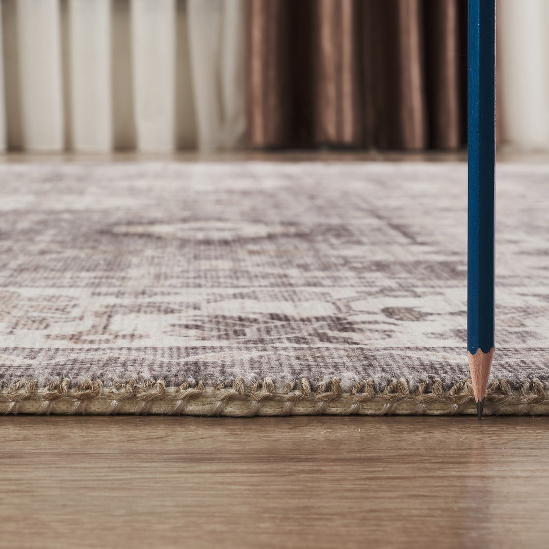 36x24 Scatter Rug Stylish Accent Rug Soft Durable Cotton Polyester Blend Fringed Edges Handmade Look Versatile for Living Room Bedroom Entryway Home Decor