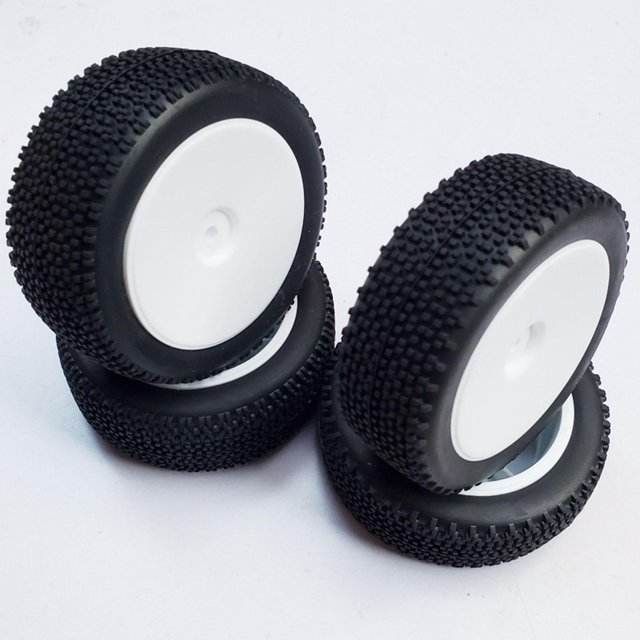 Paquete de 2 Neumáticos de plástico para ruedas RC 144001 124018 124019