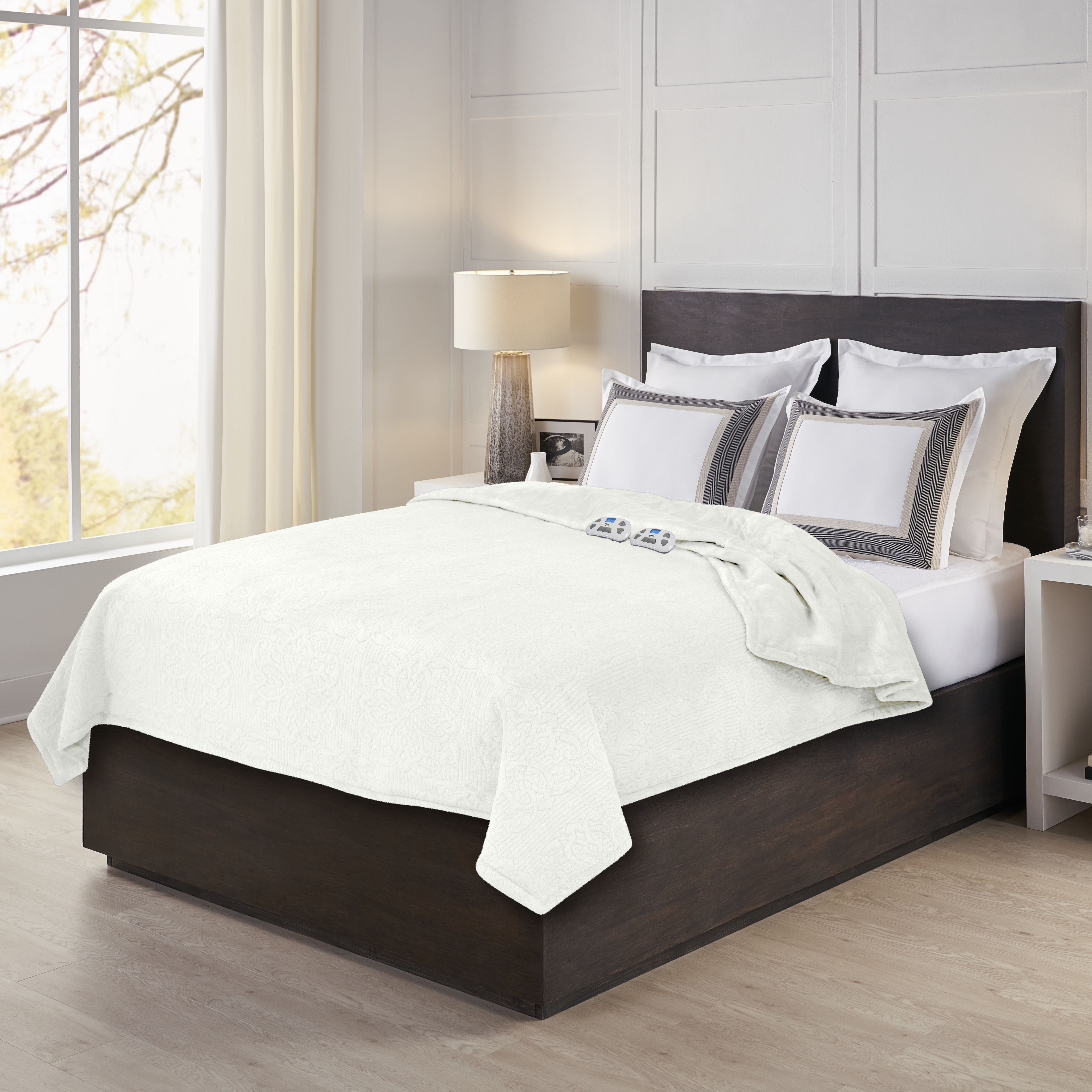 Serta Heated Blanket Flashing Blue Light