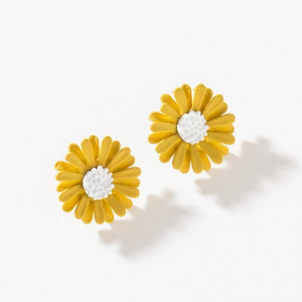 Yellow Daisy Flower Stud Earrings