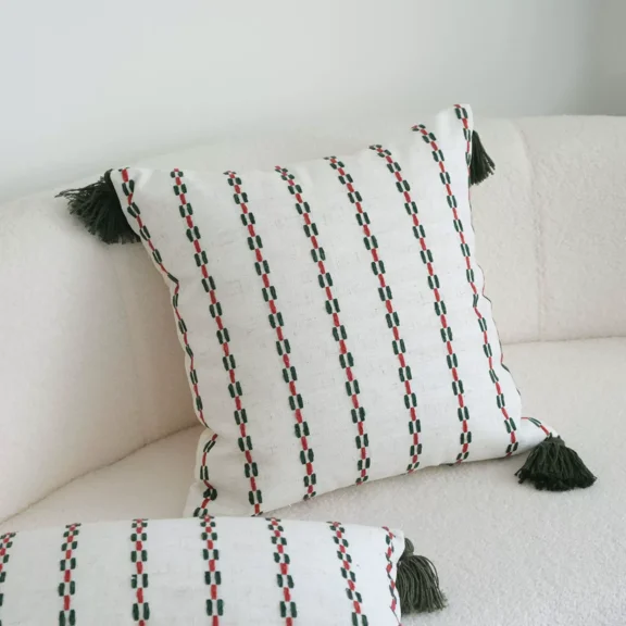 2Pcs Christmas Tree Throw Pillow Covers Home Decorations, Exquisite Pillow Cases Christmas Decorations, Christmas Snowflake Pillow Covers for Sofa Bedroom, 12*20 inch
