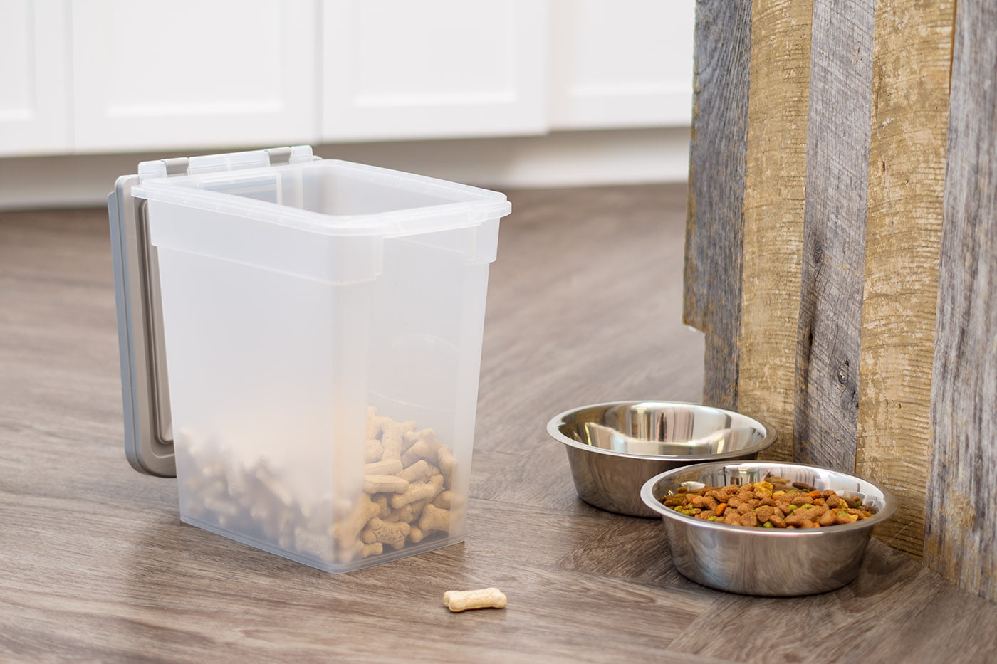 IRIS USA Airtight Pet Food Storage Container, 50 lb., 65 qt. at Tractor  Supply Co.
