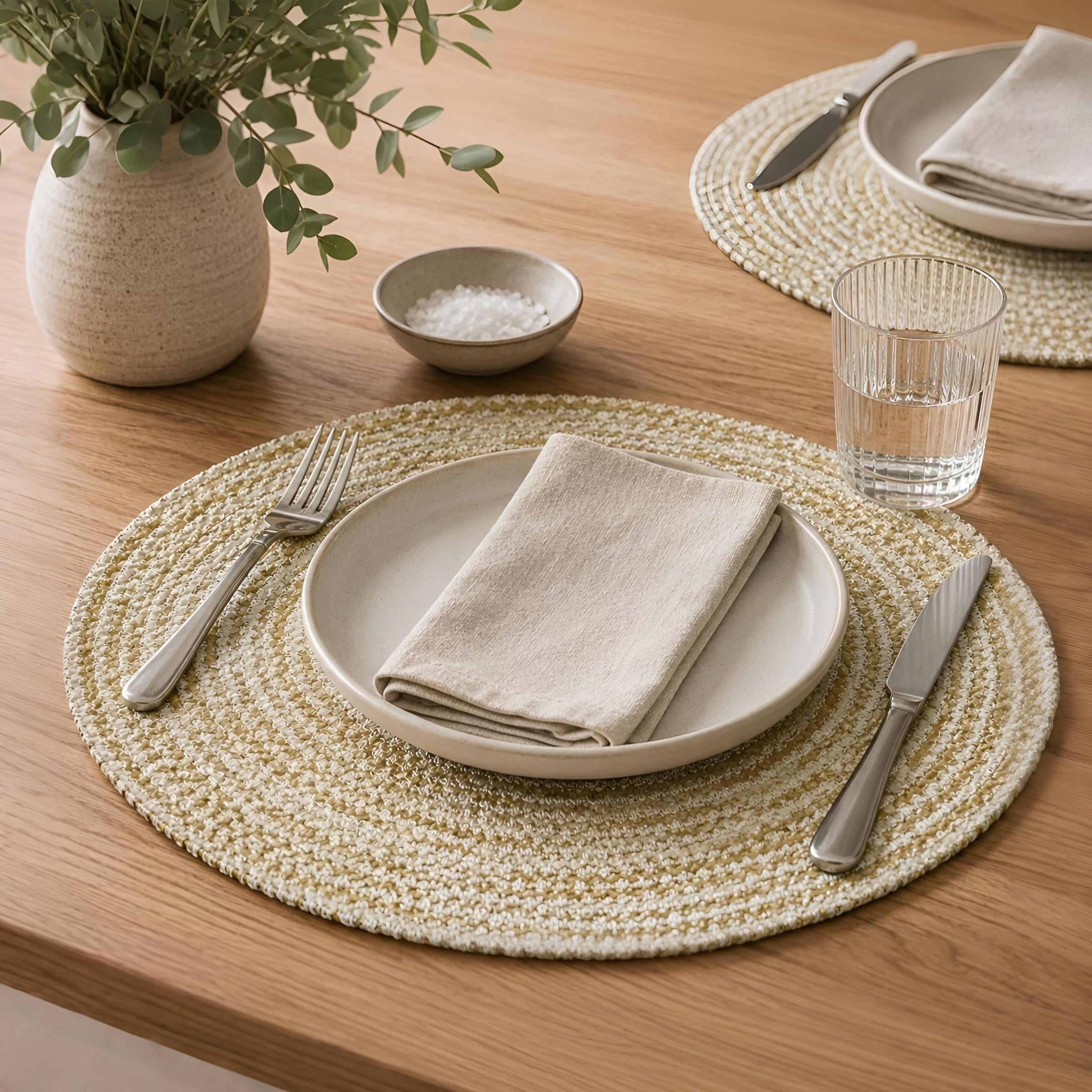 Dainty Home Set of 4 Placemats | Elegant and Durable | 15x15 in Round Woven Non-Slip Washable Place Mats | Tear-Resistant Heat | Resistant Placemats