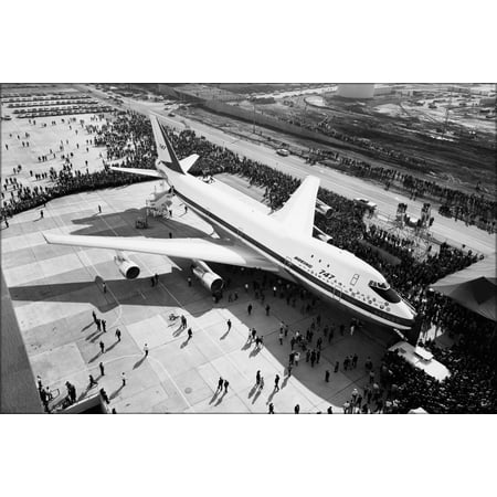 24"x36" Gallery Poster, Boeing 747, being displayed to the public for the first time 1968