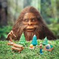 thumbnail image 3 of Mini Juego de Figuras Accoutrements Archie McPhee Bigfoot Basecamp Micro-Cryptozoology Novedad, 3 of 4