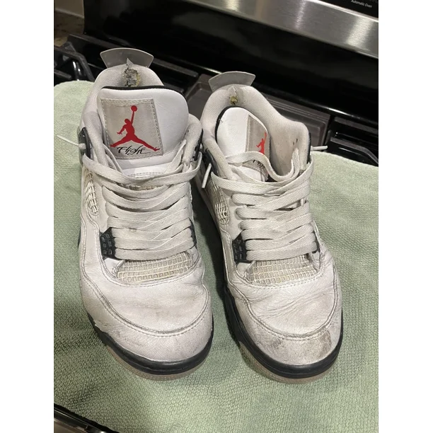Ni - ke - Jordan 4 Retro OG Mid White Cement (Restoration Project) 9.5