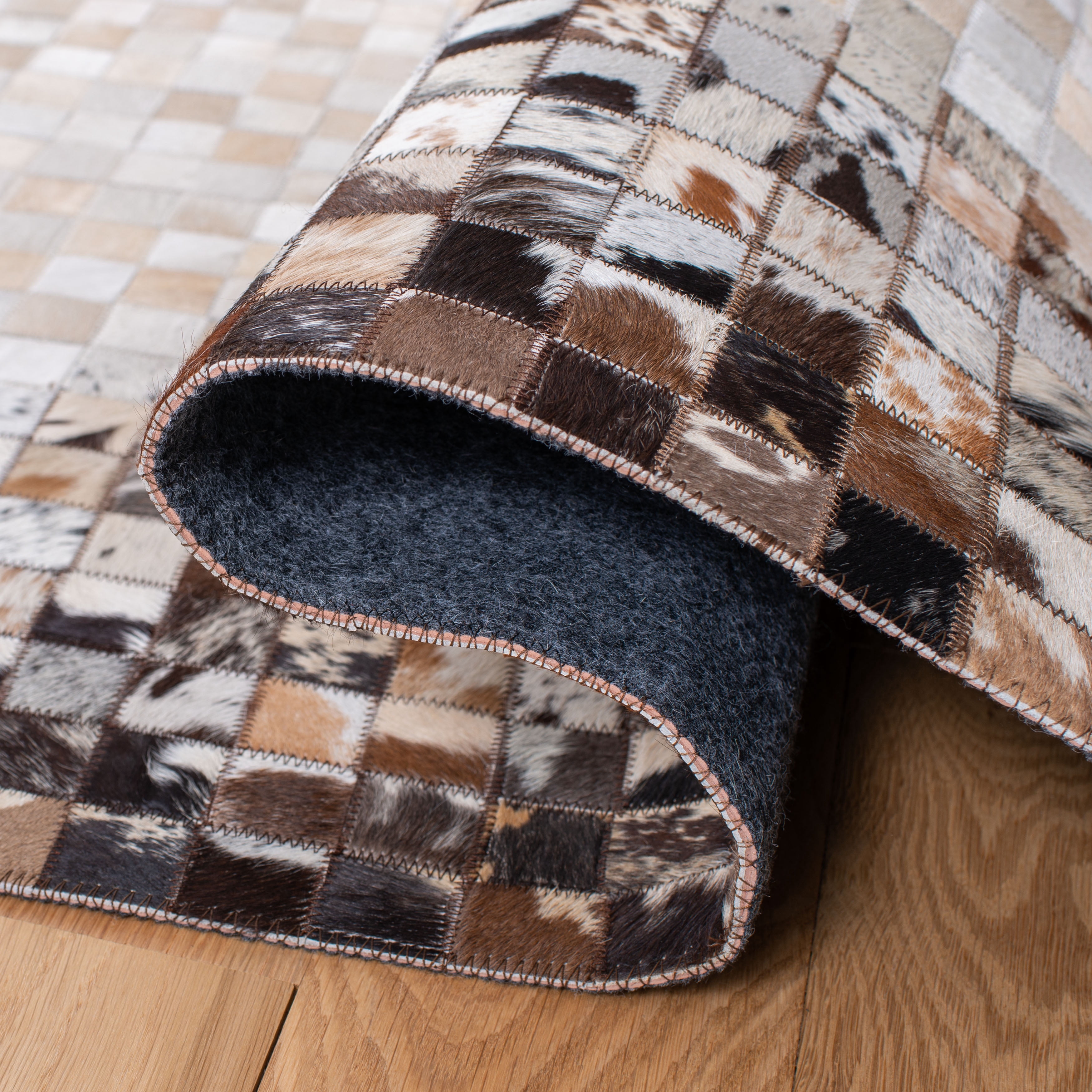 SAFAVIEH Studio Leather Claude Geometric Area Rug, Beige/Brown, 4' x 6'