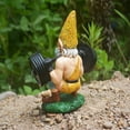 thumbnail image 5 of Estatua de gnomo de jardín - Atlas el gnomo de levantamiento de pesas atlético - Gnomos de jardín al aire libre - Estatuas divertidas de gnomos de césped oso de fresa Electrónica, 5 of 5
