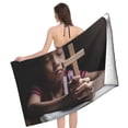 thumbnail image 4 of Cristiano Toalla de playa de secado rápido con diseño temático, regalo para mujeres y niñas, ideal para cumpleaños, fans, amantes de la música, uso en la playa o al aire libre, 78 × 160 cm, 4 of 6