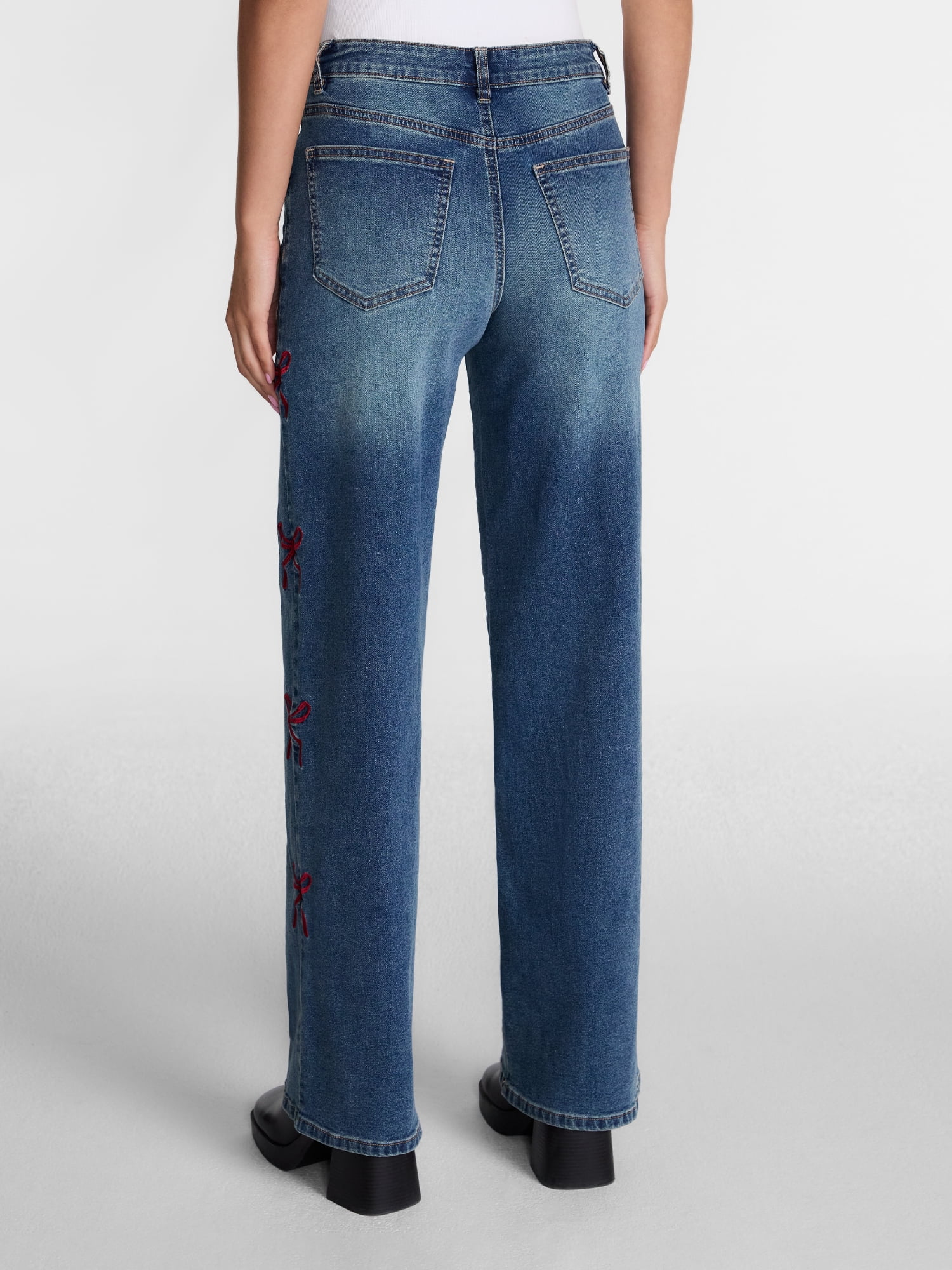 Madden NYC Women’s Ultra 90's Jeans with Bow Embroidery, 32'' Inseam, Sizes 00-18