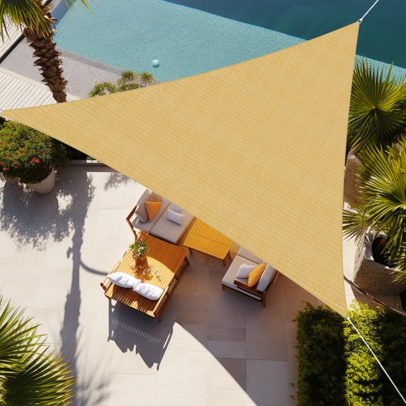 Vela de sombra triangular Shade&Beyond de 4,9 m, permeable, color arena