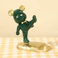thumbnail image 3 of Soporte para teléfono móvil Fernando con escultura de oso 3D Figuras de resina verde, 3 of 8