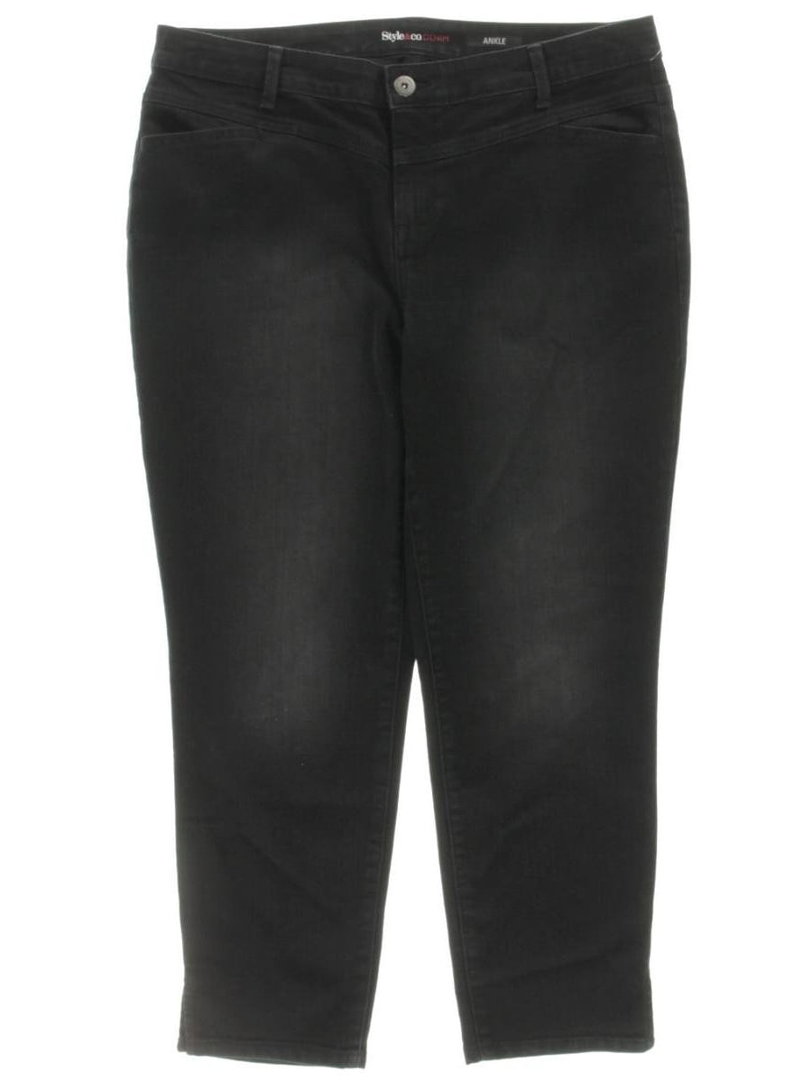 black rinse jeans