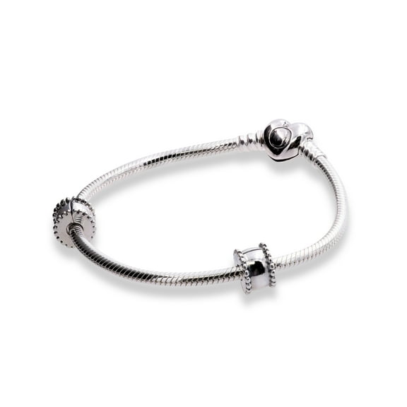 Authentic USB795219 Iconic Heart Bracelet Gift Set