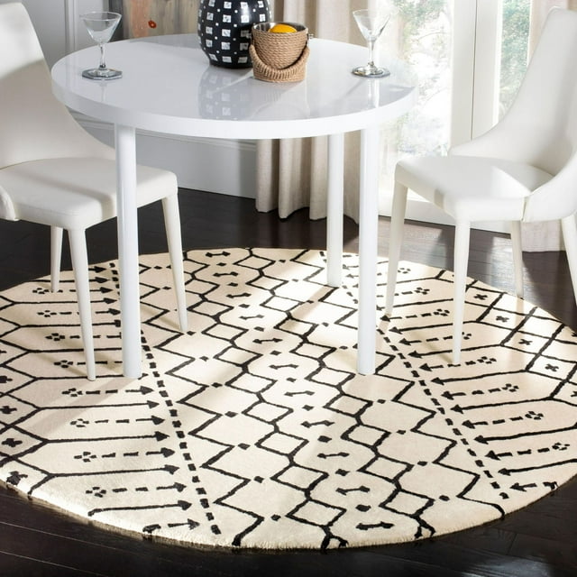 Safavieh Himalaya Darin Geometric Area Rug
