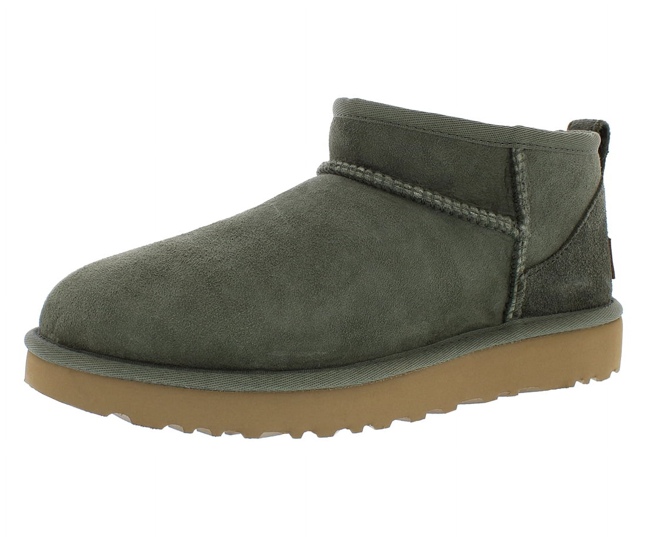 UGG Womens Classic Ultra Mini Platform Boots in Black, Leather