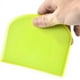 thumbnail image 5 of 2 piezas Raspador de masa Raspador de tazón Raspador de masa de plástico apto para alimentos Raspador de banco de plástico flexible Raspador de alimentos multiusos para masa de pan Pastel, 5 of 7