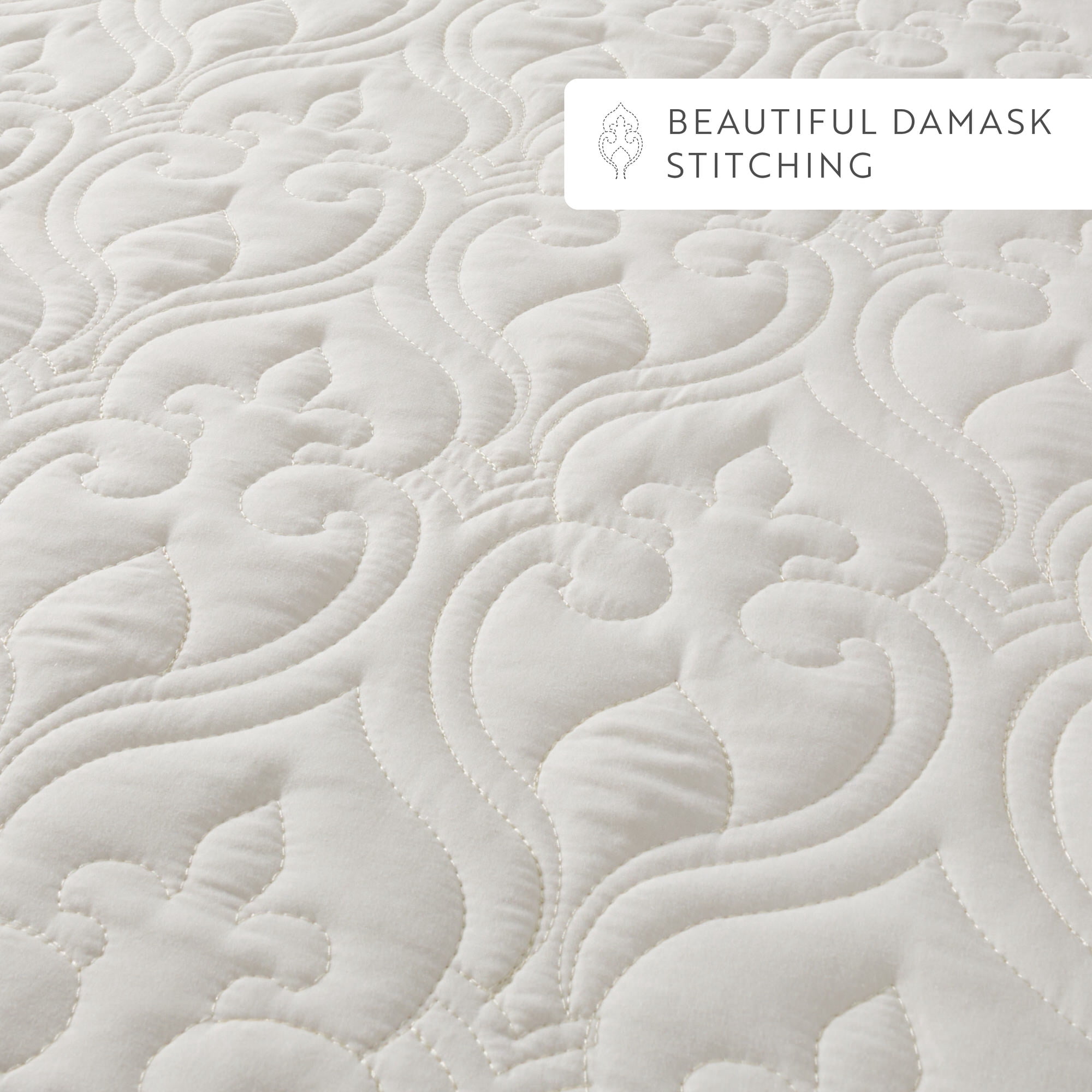 Lightweight Wrinkle Resistant Quilt Sets in Ivory Damask for Full/Queen Size Bedding by Comfort Canopy