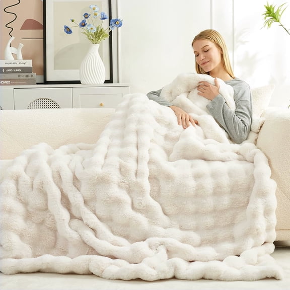 ROSEKIND Ultra Soft Cozy Faux Fur Throw Blanket, Fuzzy Plush Thick Bubble Blanket| White|50x60inch