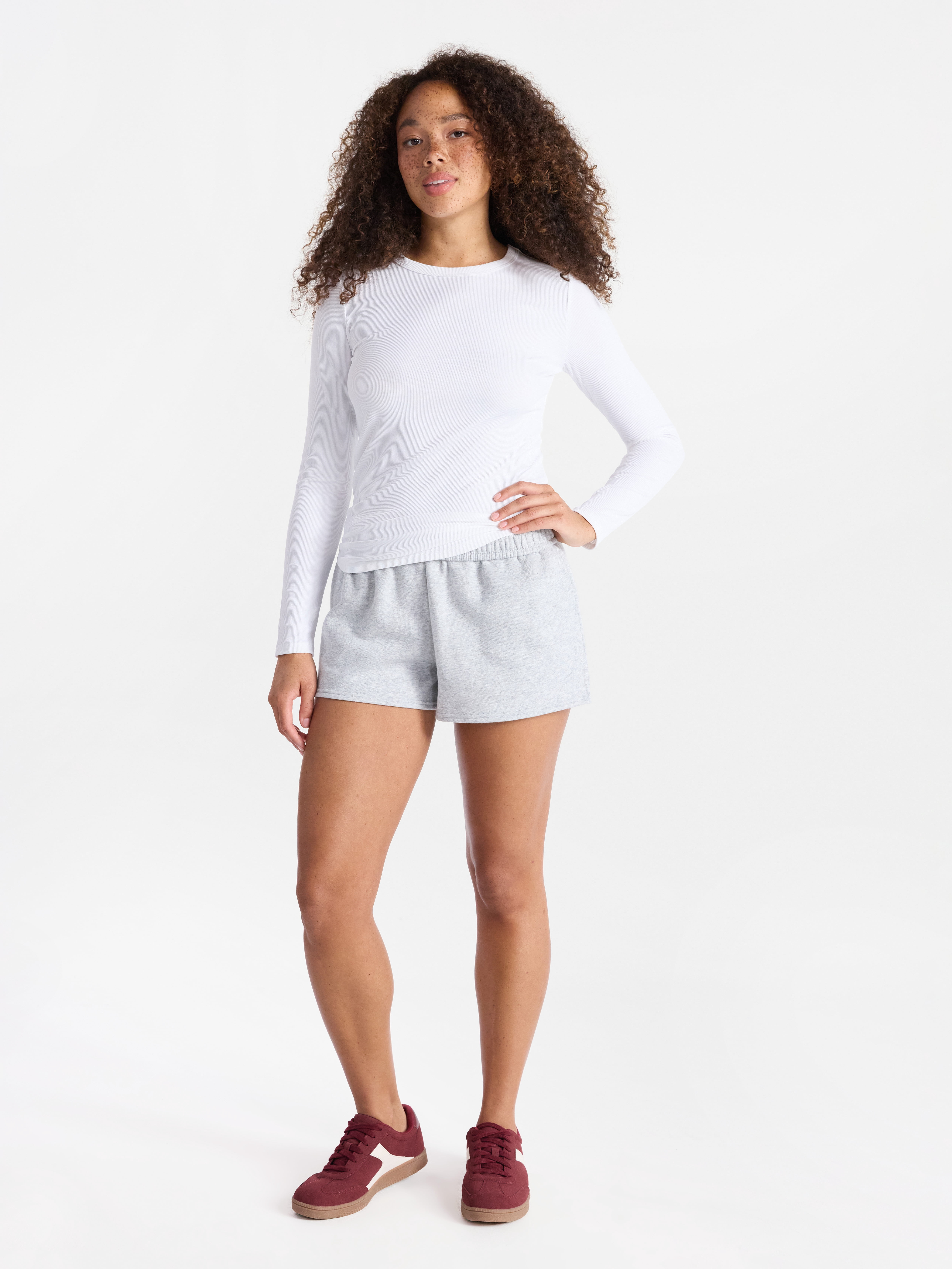 No Boundaries Ribbed Crewneck Tee with Long Sleeves, 1 or 2-Pack, Women's & Women's Plus XXS-XXL