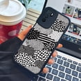 thumbnail image 4 of "Protección premium para su iPhone 13: descubra la elegante funda plateada mate para teléfono", 4 of 4