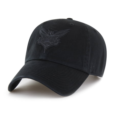 Men s 47 Charlotte Hornets Black on Black Clean Up Adjustable Hat