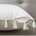 thumbnail image 4 of Lot de 2 Housses de Coussin Décoratives en Velours avec Franges Boho pour Canapé Lit 18 x 18 Pouces, 4 of 6