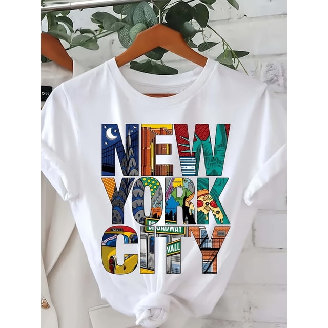 Black Oversized New York City Graphic Print T-Shirt | Short Sleeve Crew Neck Casual Top for Women | Vibrant Cityscape Design