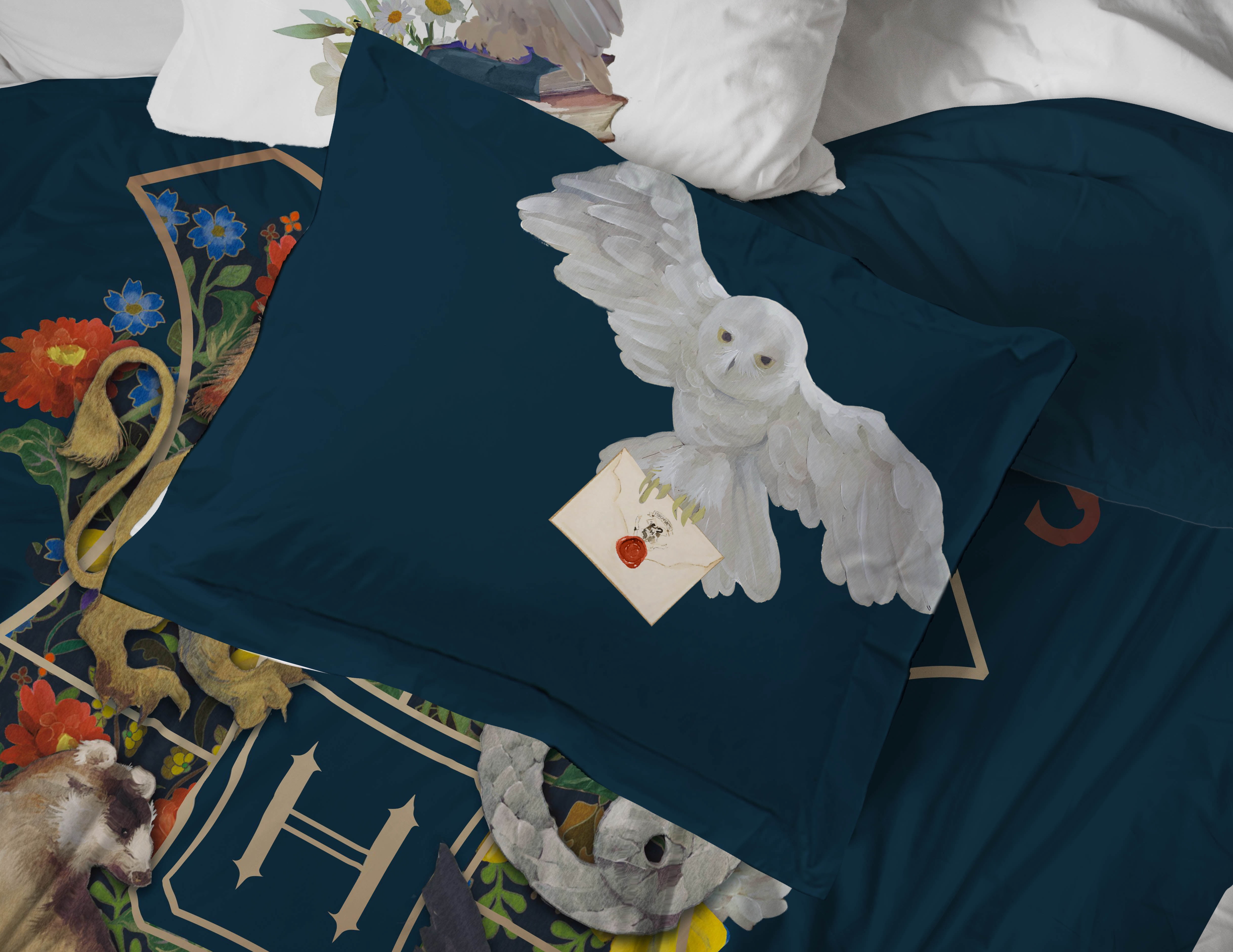 Harry Potter Magical World 5 Piece Twin Size Comforter Set with Sham - Bed Set for Kids and Teens