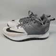 thumbnail image 1 of Ni-k-e Fly By II Low Men's Size 11 AJ5902-010 Gray Running Shoes Sneakers, 1 of 6