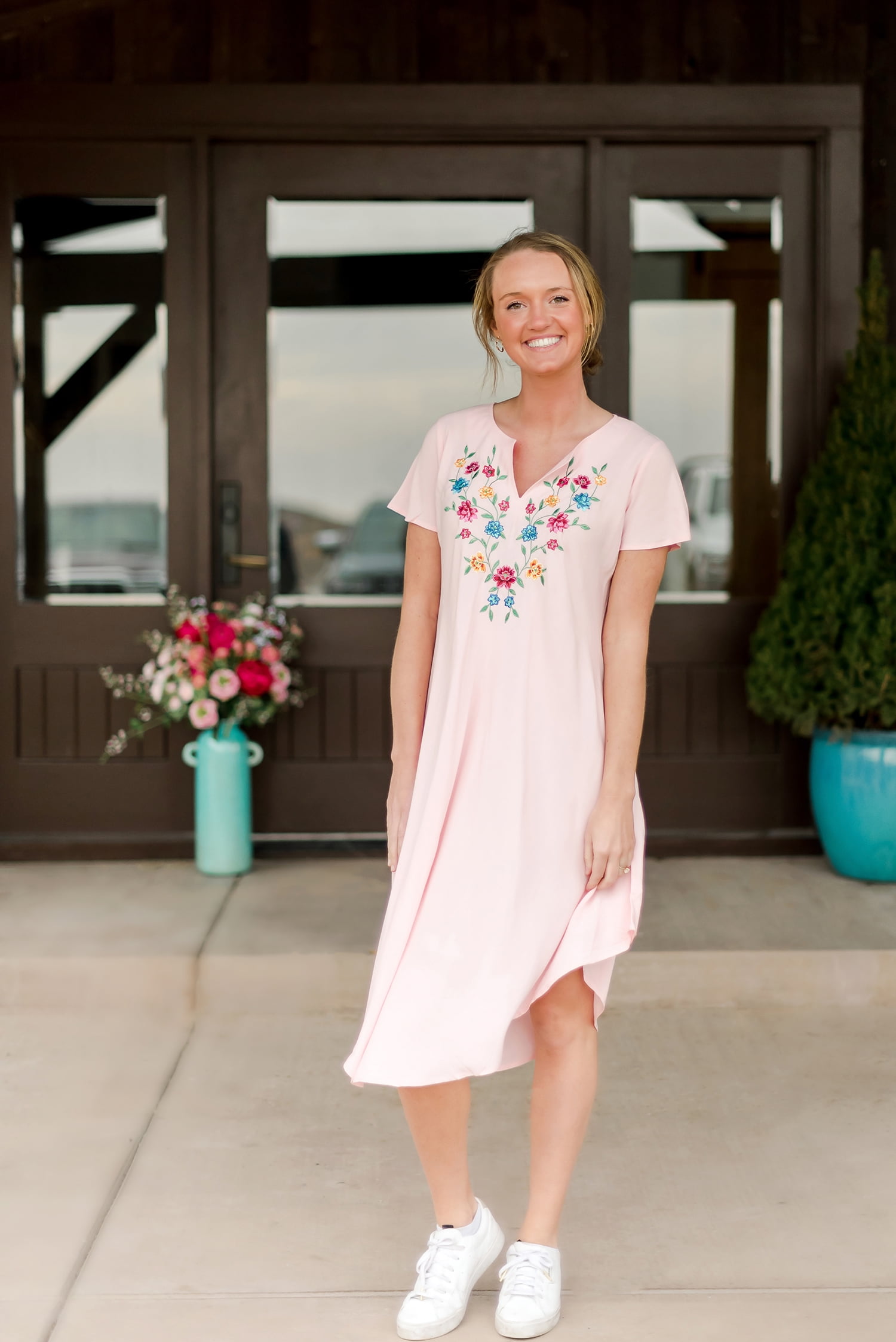 The Pioneer Woman Short Sleeve Embroidered Umbrella Dress, Womens - Walmart.com