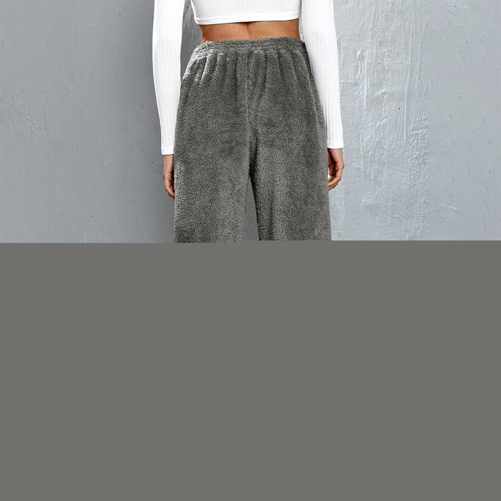 thumbnail image 4 of Women's Faux Lamb Fleece Sweatpants Elastic Waist Drawstring Solid Cuffed Loungewear Joggers with Pockets Gray L, 4 of 6