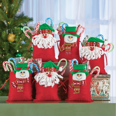 Most Festive Christmas Treats Festive Holiday Treat Bags - Set of 6 - Decorative Sacks for Food or Gifts ()
