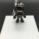 thumbnail image 2 of WEUVEB Llavero Colgante Robot Espacial Negro De Material Premium Y Moderno, 2 of 7