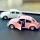 thumbnail image 3 of Modelo de coche de juguete Riwesomey Decoración Miniaturas aleación rosa, 3 of 6