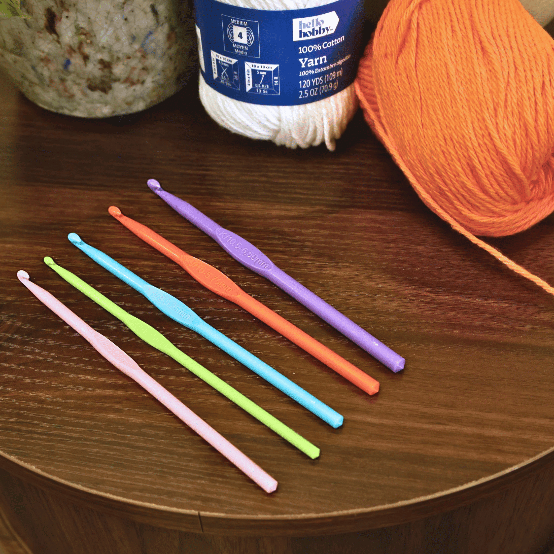 Hello Hobby Plastic Crochet Hooks, Sizes G-K, 5-Piece Set