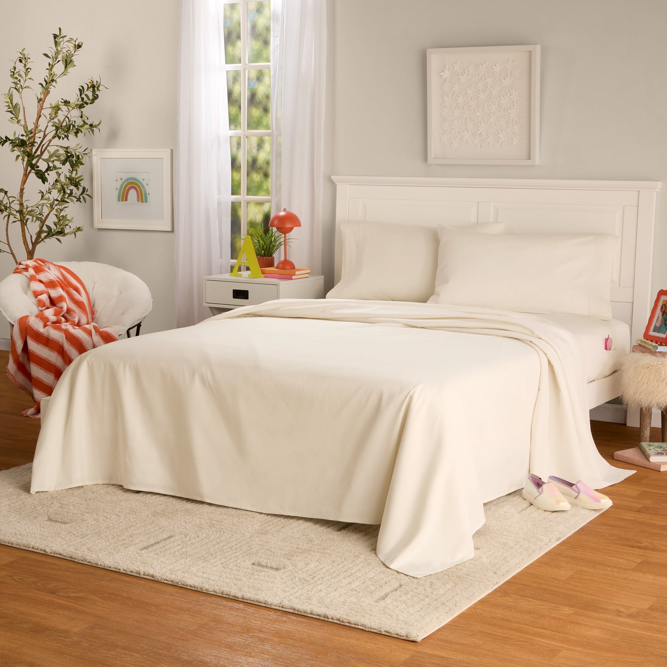 Mainstays by Becky G. & Alejandra 4-Piece Seashell Beige Super Soft Brushed Microfiber Bed Sheet Set, Full